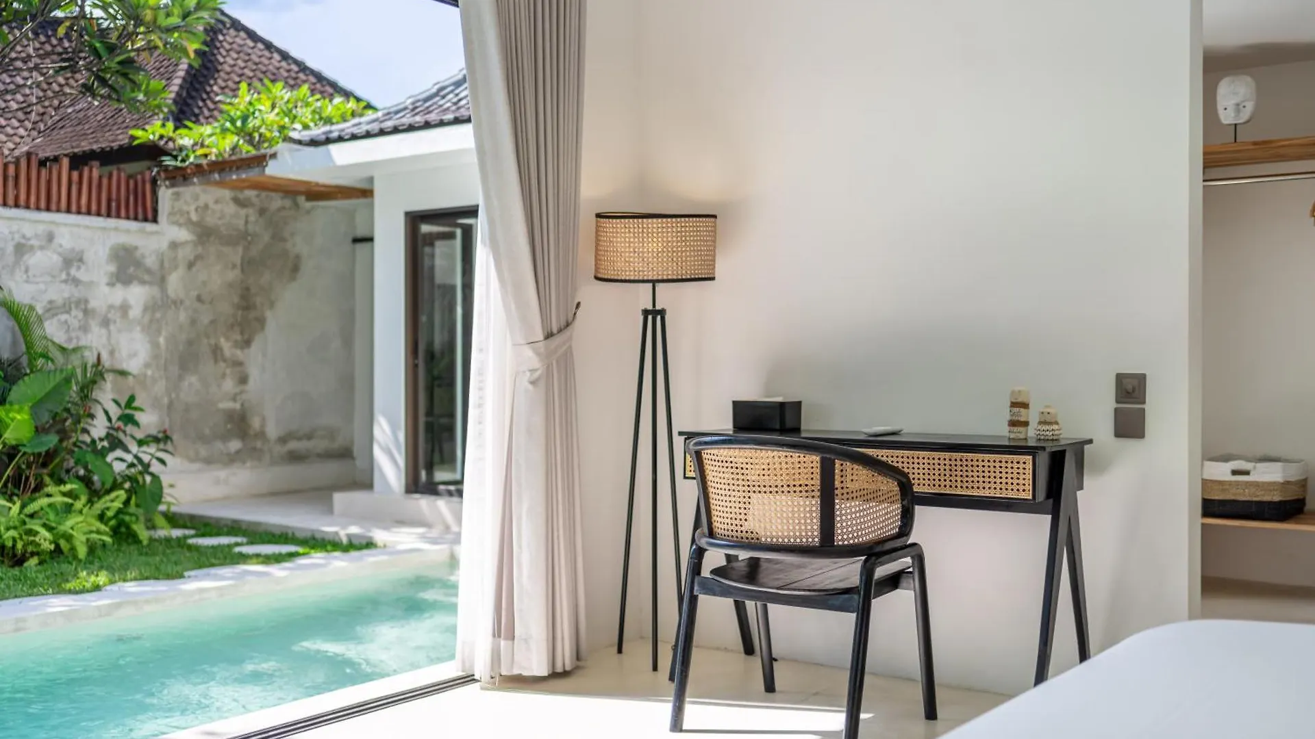 Your Dream Getaway Awaits - Villa In Ubud Offering Unmatched Temple Views! Ubud (Bali)
